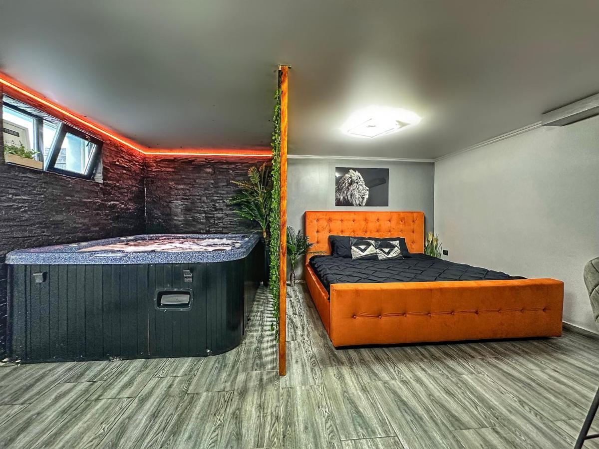 Luxor - Jacuzzi&Cozy Apartments سيبيو المظهر الخارجي الصورة