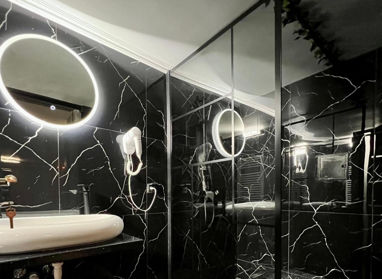 Luxor - Jacuzzi&Cozy Apartments سيبيو المظهر الخارجي الصورة