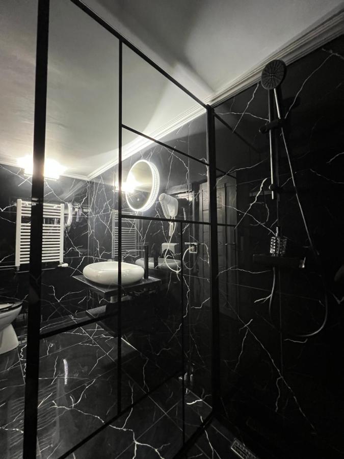 Luxor - Jacuzzi&Cozy Apartments سيبيو المظهر الخارجي الصورة
